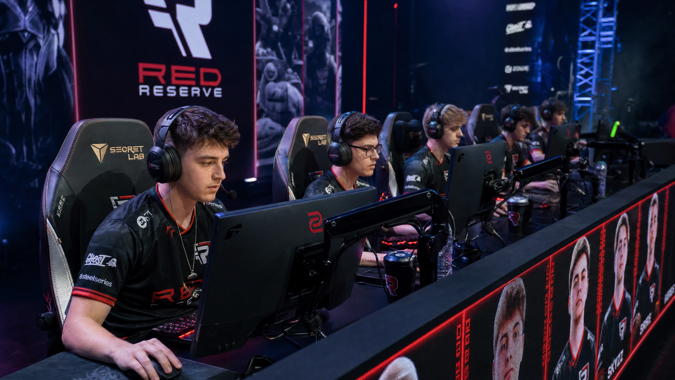 DarkByteZone team at a tournament